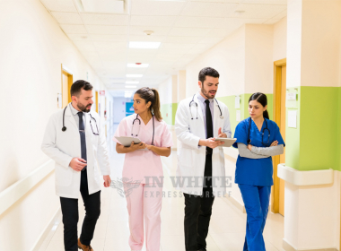 Як впливає кольорова гамма медичного одягу на психологічний стан медичного персоналу та пацієнтів