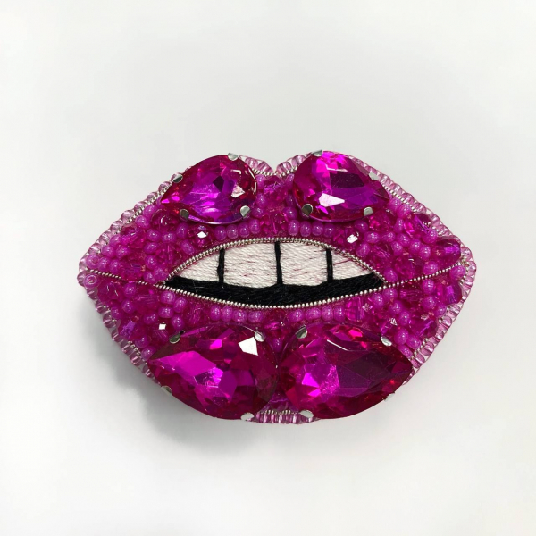 Brosche „Lippen“ Handgefertigt 2000000000541